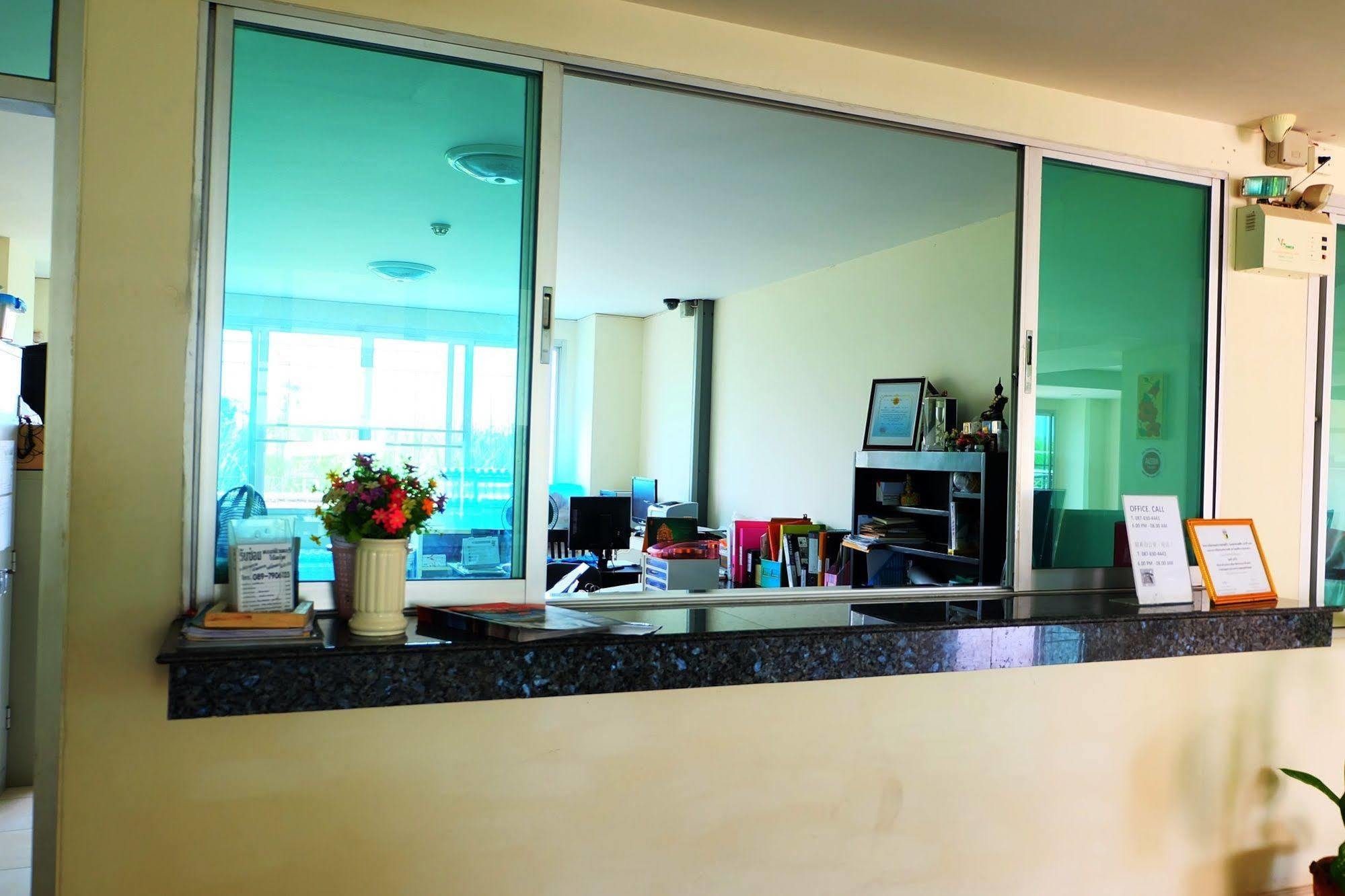 Larrivee Bang Bo Exterior foto