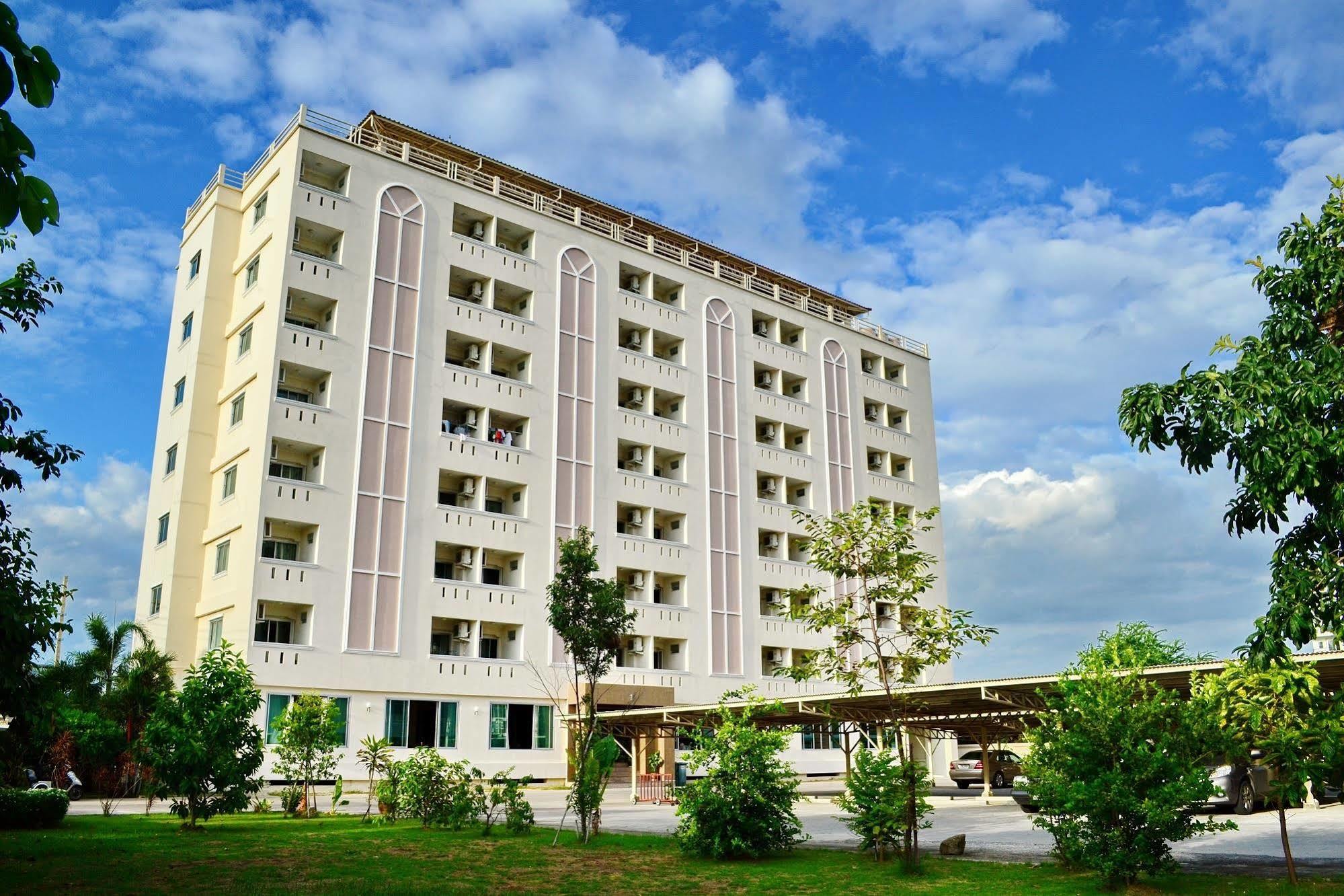 Larrivee Bang Bo Exterior foto